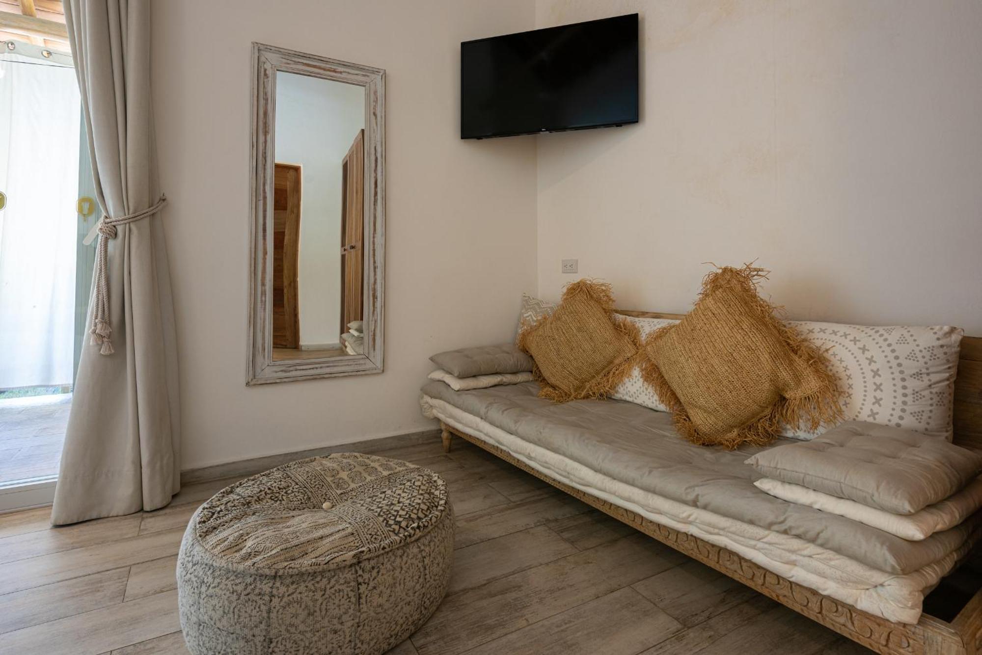 Takuma Boutik Hotel Лас Теренас Екстериор снимка
